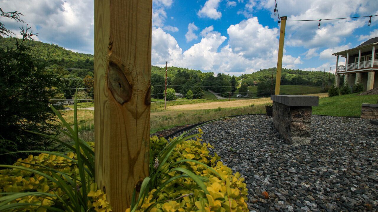 Photo of Outdoor in West Jefferson