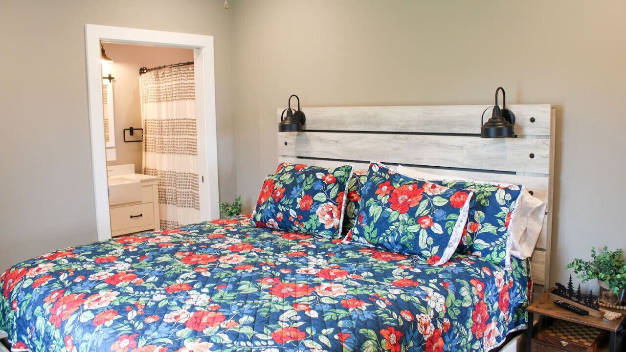 Photo of Bedroom in West Jefferson