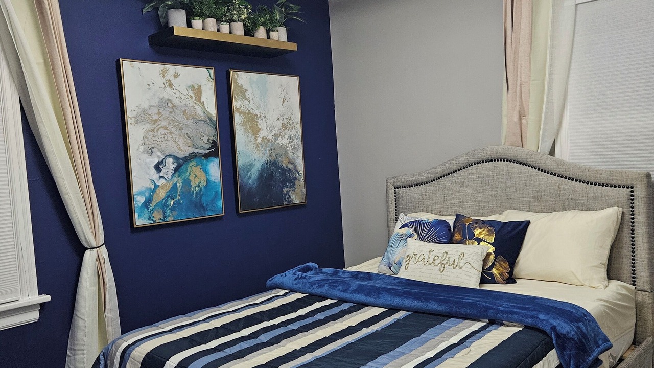 Photo of Bedroom in University City