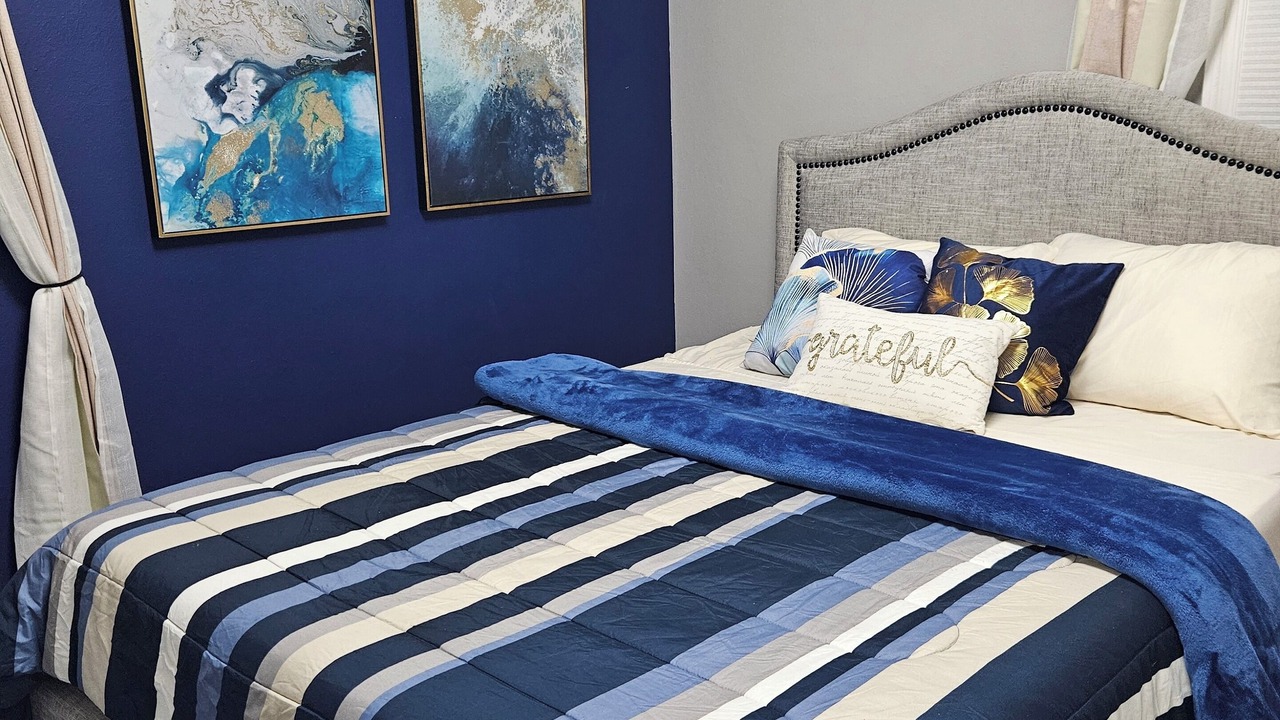 Photo of Bedroom in University City