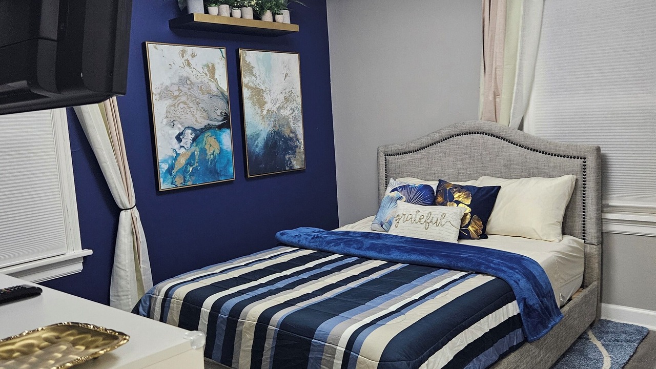 Photo of Bedroom in University City