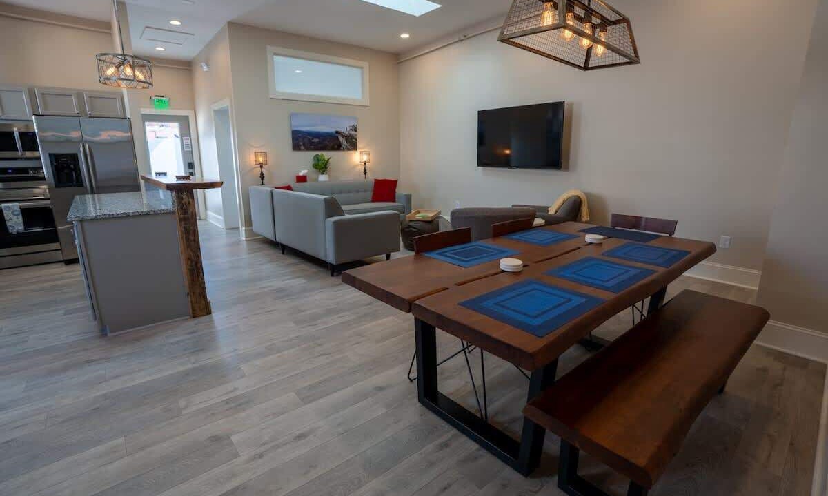 Photo of Bedroom in Roanoke