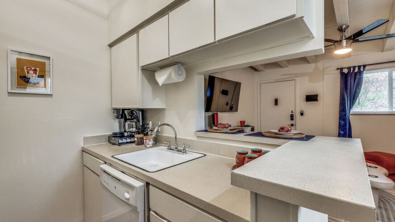 Photo of Kitchen in North University