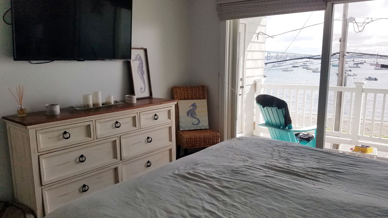 Photo of Bedroom in Jamestown