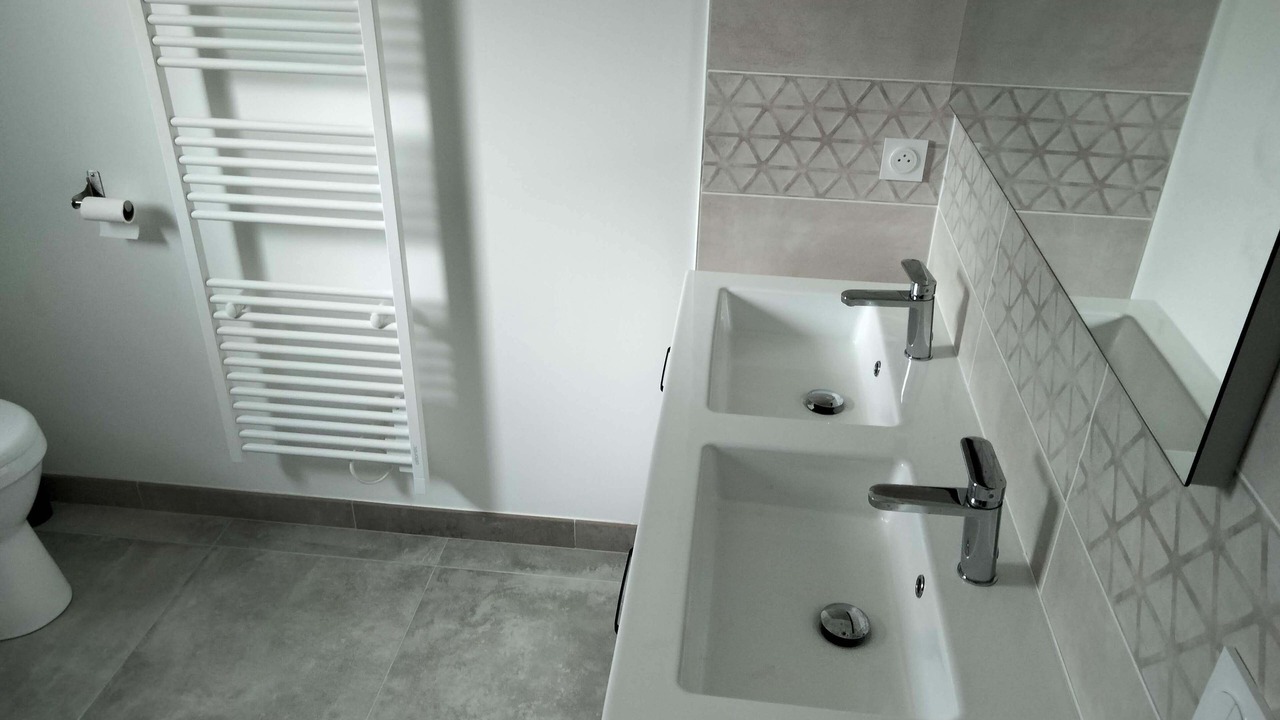 Photo of Bathroom in Reignac