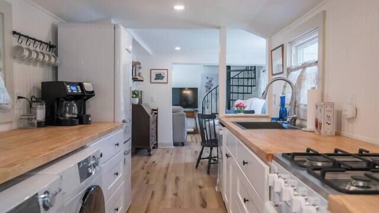 Photo of Others in Hadley