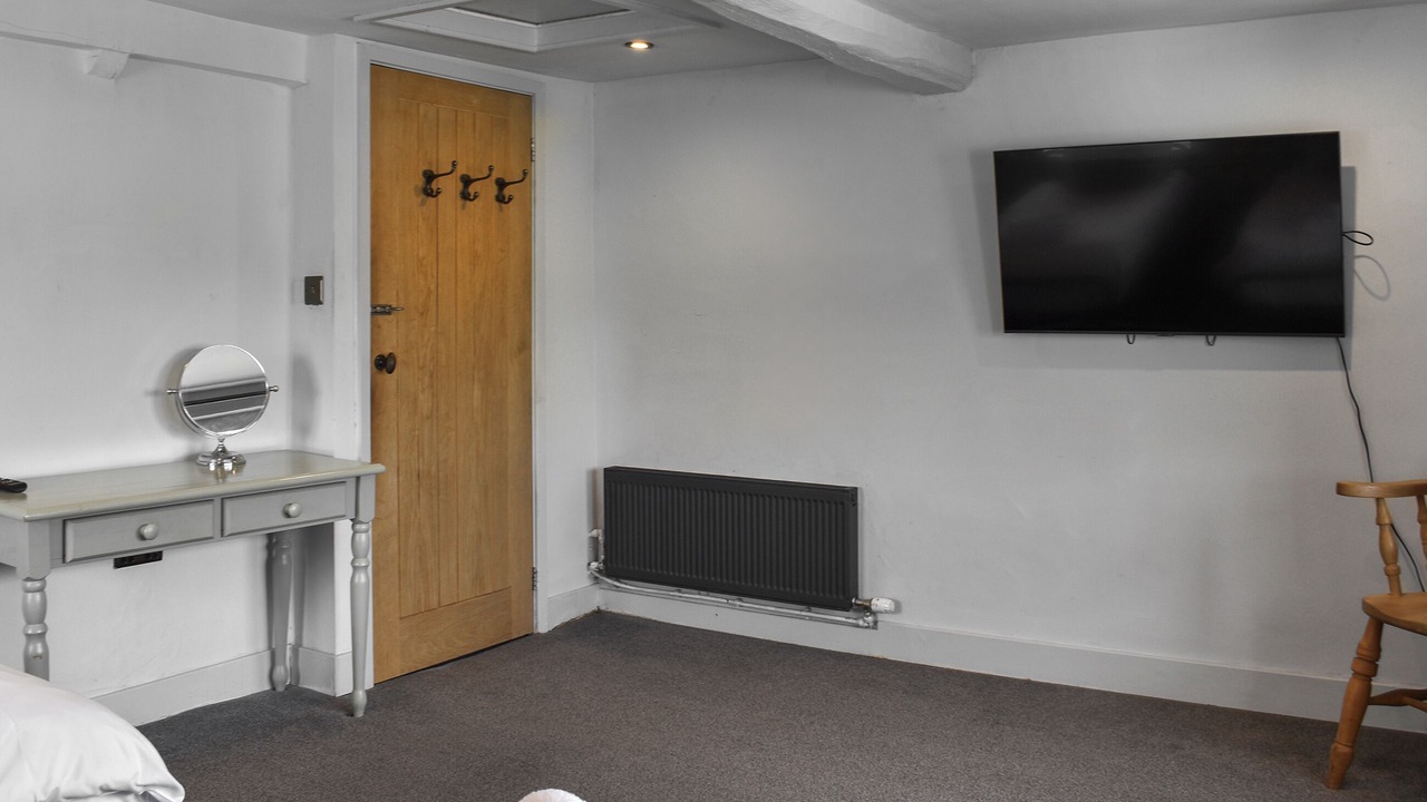 Photo of Others in Wennington