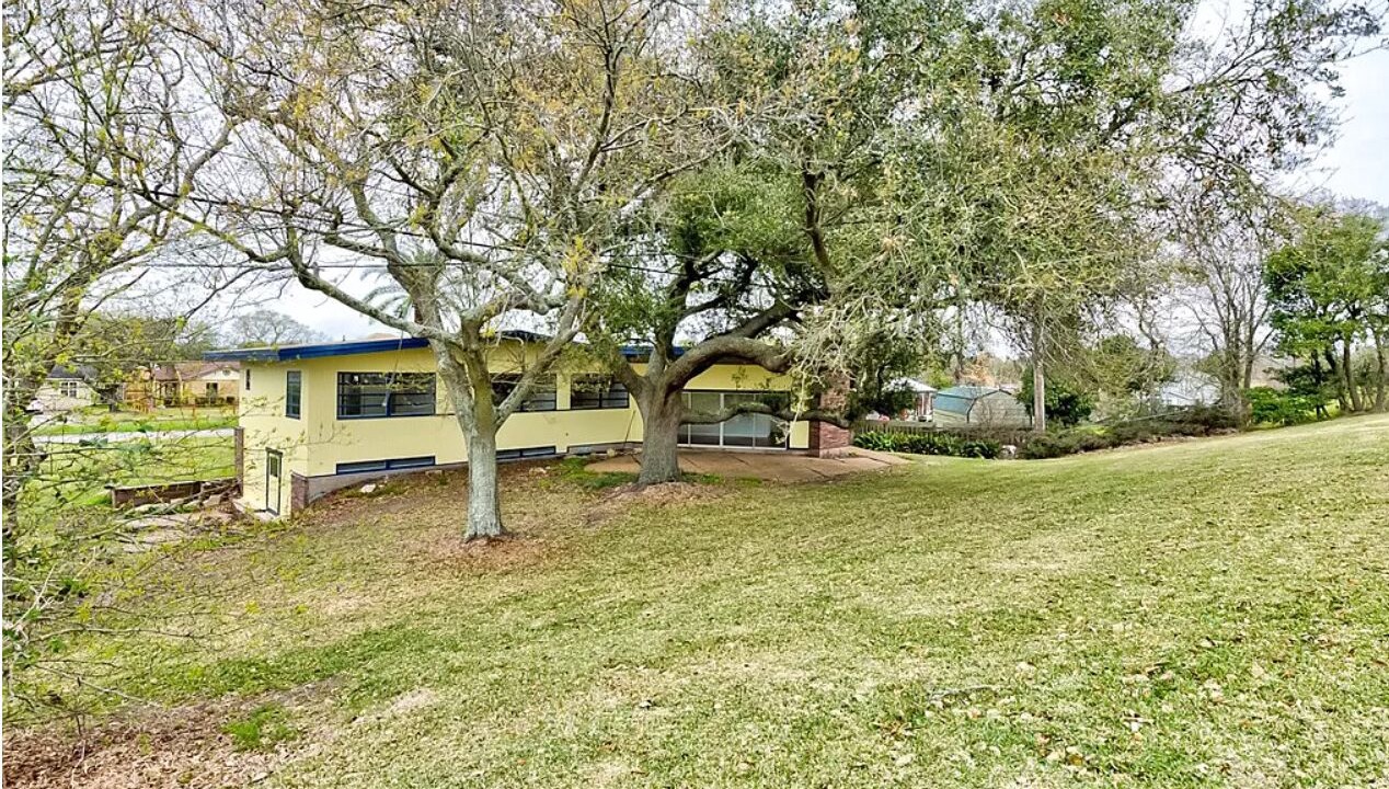 Photo of Outdoor in Lakeview  Jefferson County