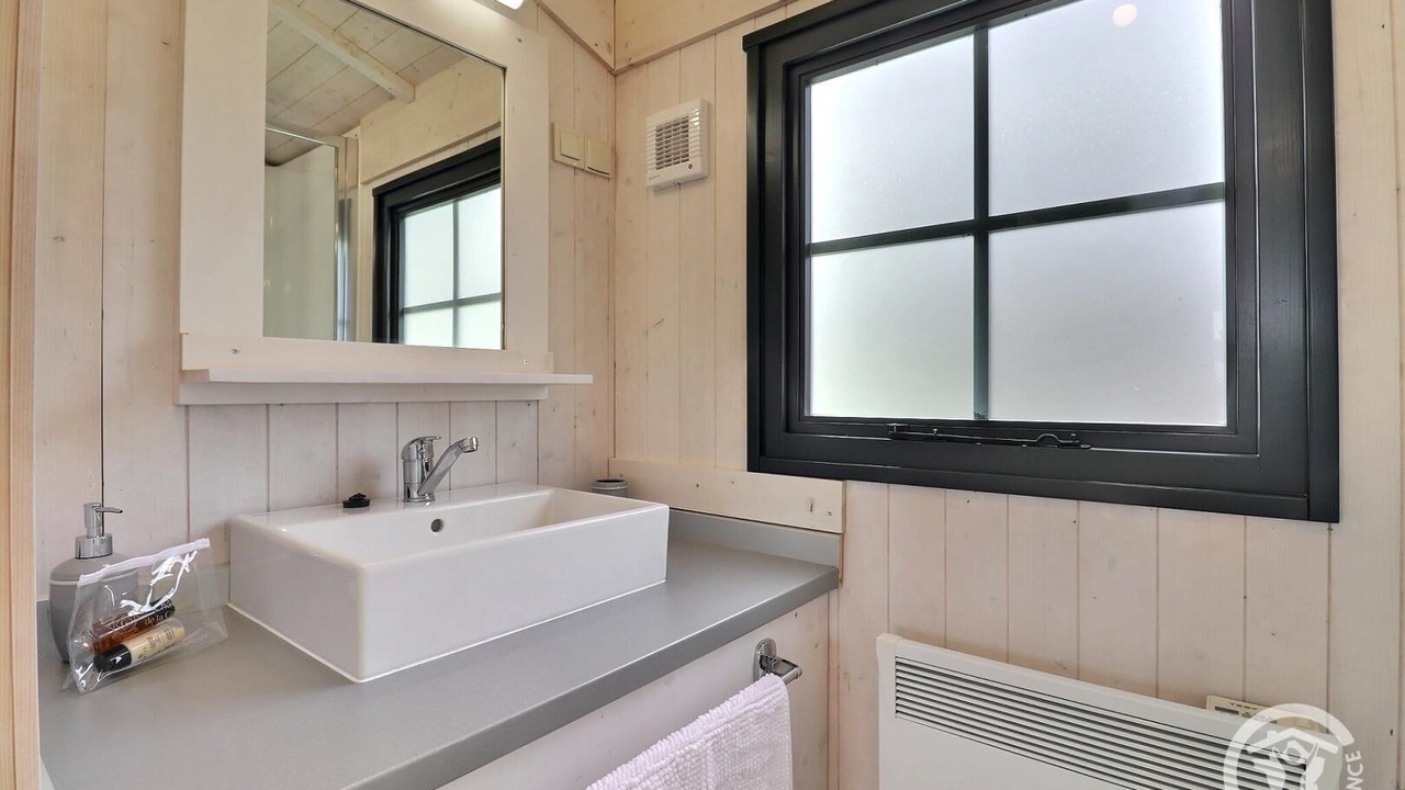 Photo of Bathroom in Mezieres-sur-Couesnon
