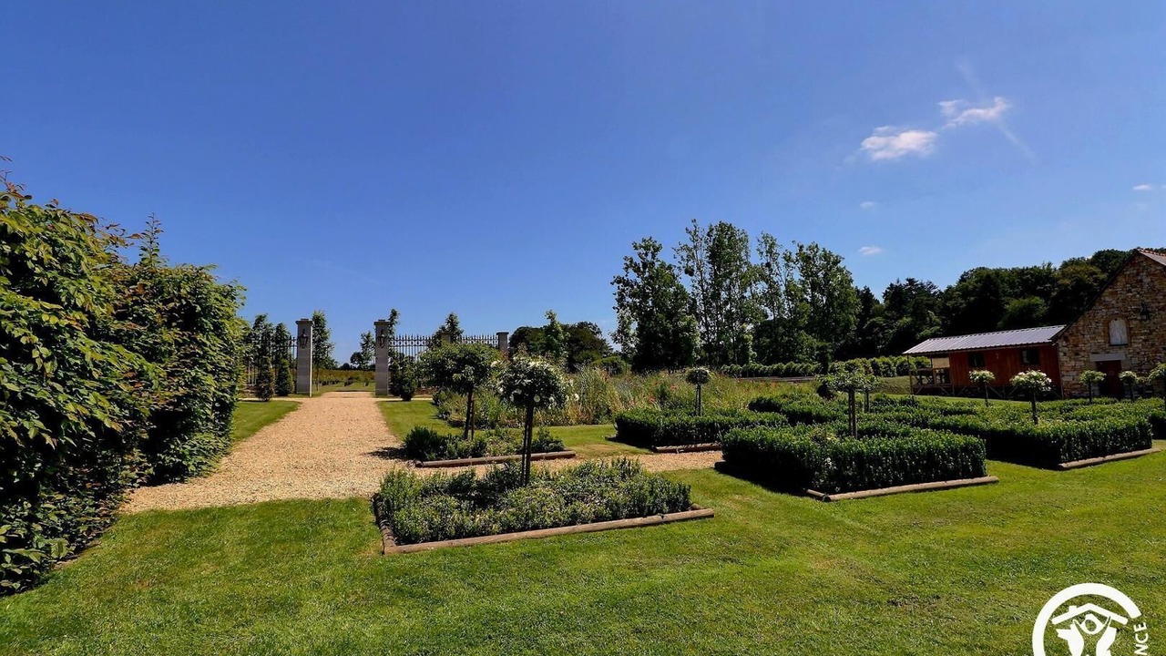 Photo of Outdoor in Mezieres-sur-Couesnon