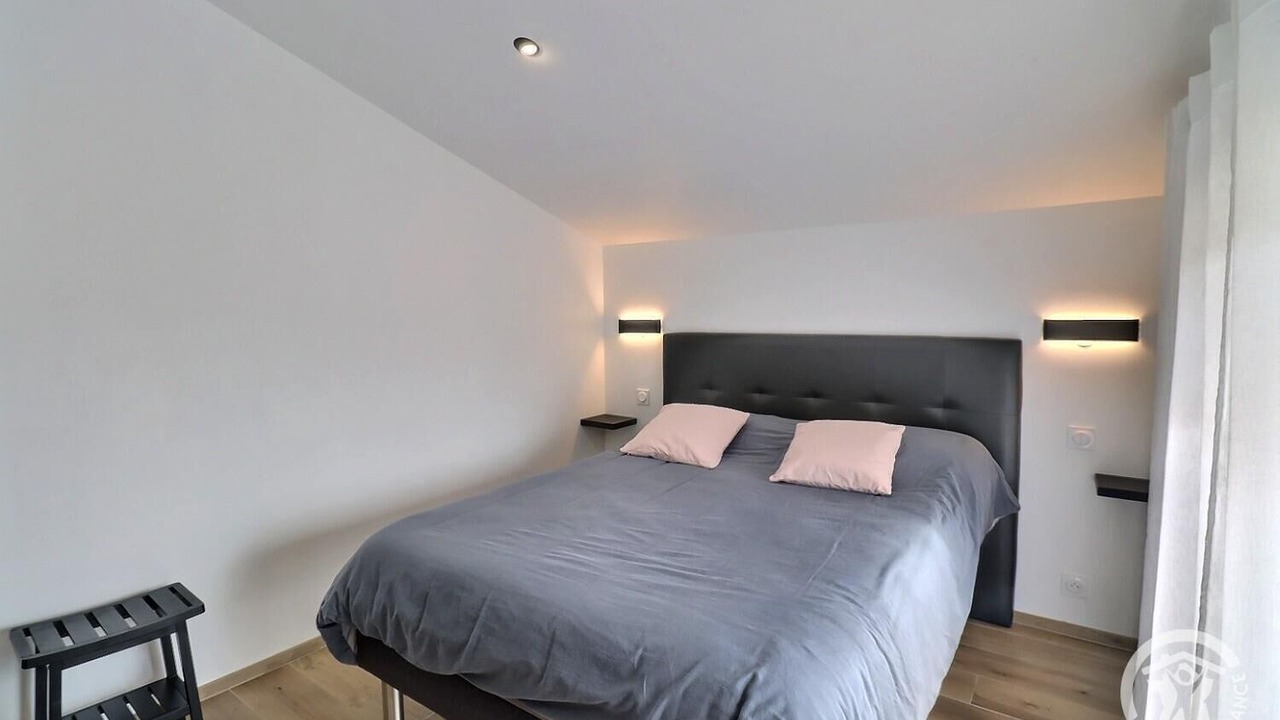 Photo of Bedroom in La Bouexiere