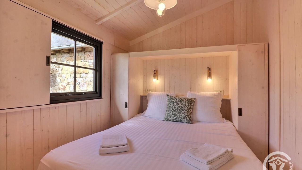 Photo of Bedroom in Mezieres-sur-Couesnon