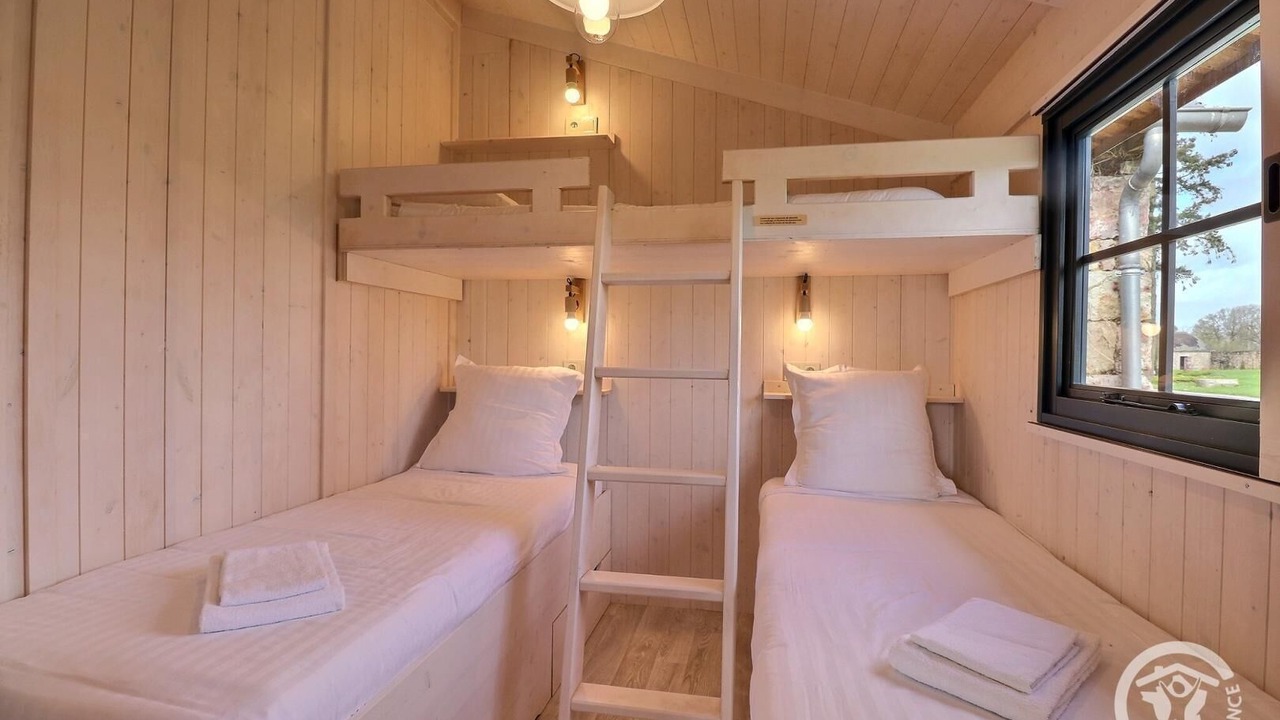 Photo of Bedroom in Mezieres-sur-Couesnon