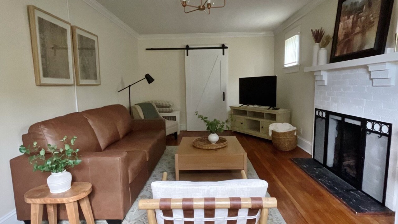 Photo of Livingroom in Lynchburg