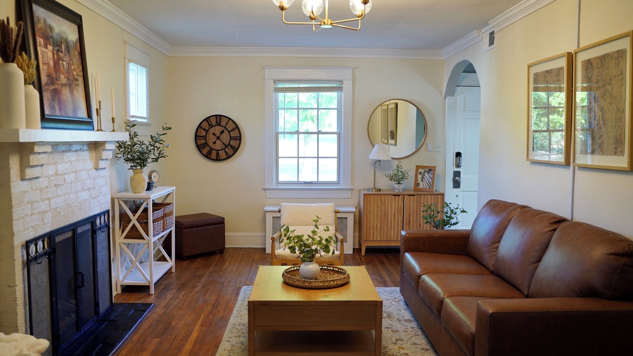 Photo of Livingroom in Lynchburg