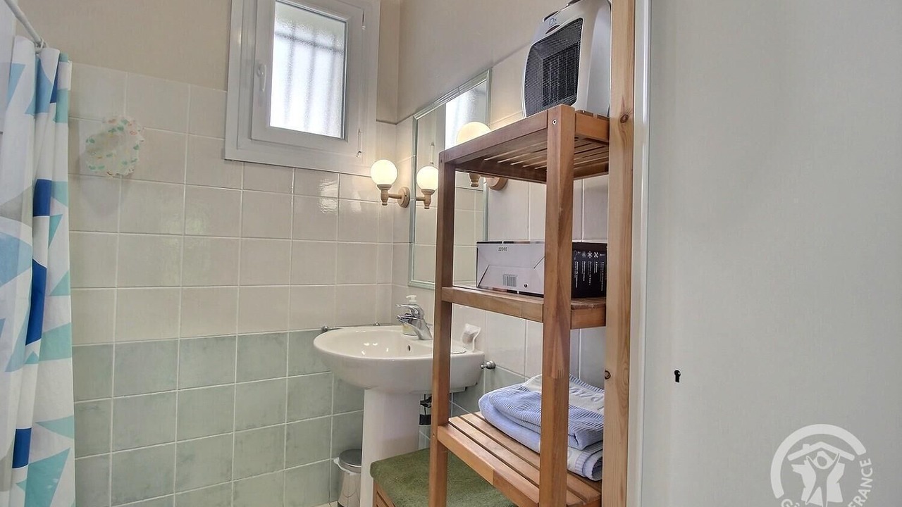 Photo of Bathroom in Quemper-Guezennec