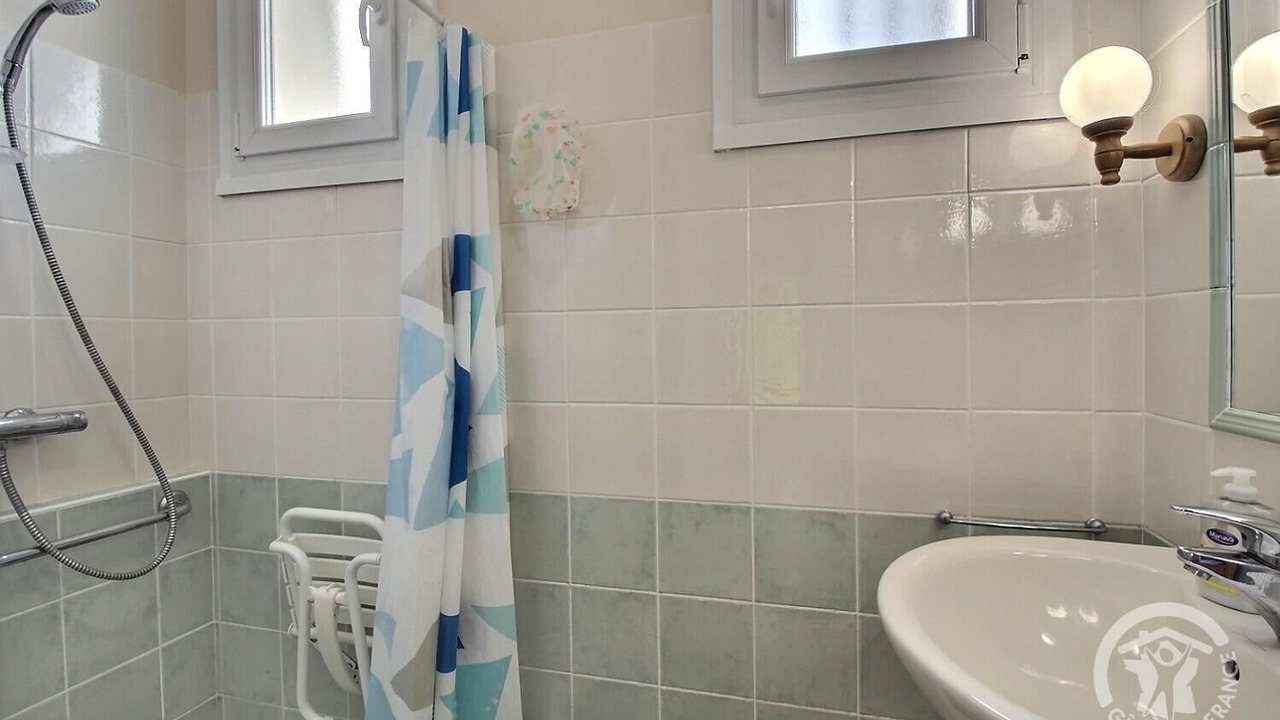 Photo of Bathroom in Quemper-Guezennec