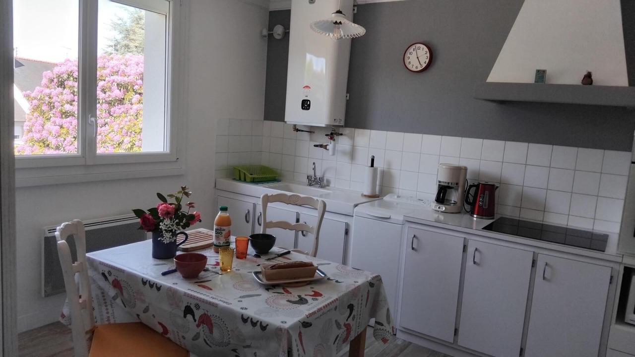 Photo of Kitchen in Quemper-Guezennec