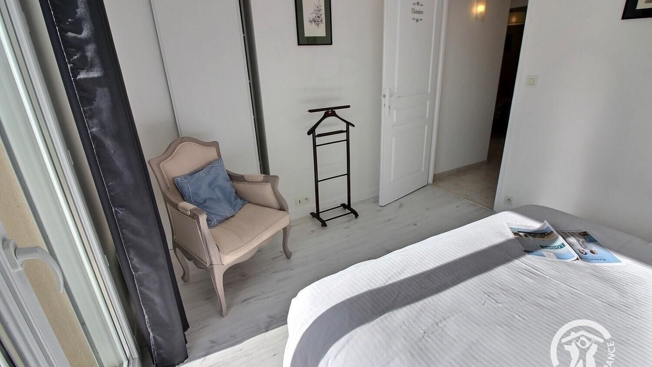 Photo of Bedroom in Lannion