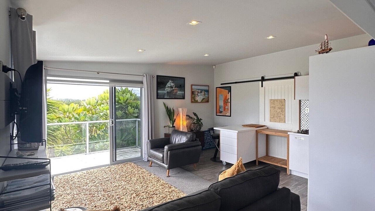 Photo of Livingroom in Pukenui