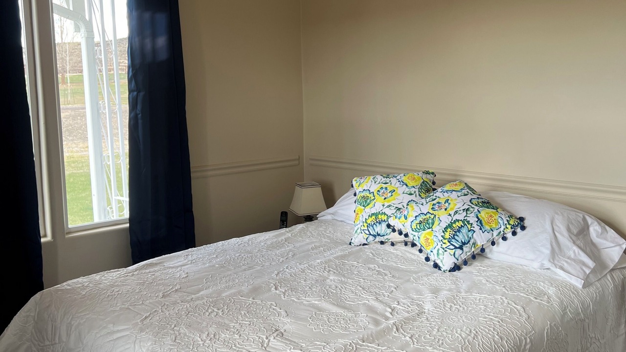 Photo of Bedroom in Lyman