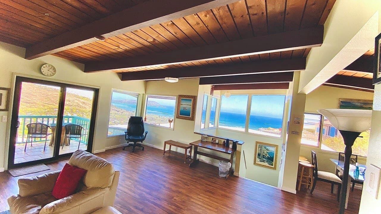 Photo of Livingroom in 'Aina Haina