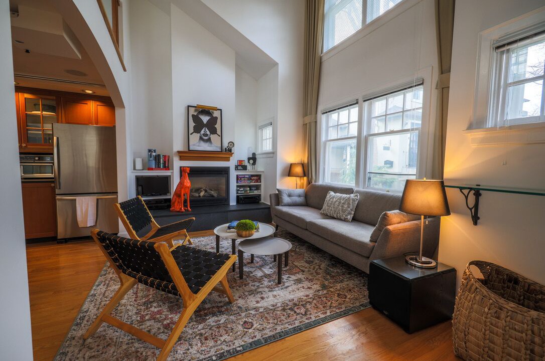 Photo of Livingroom in Mission District