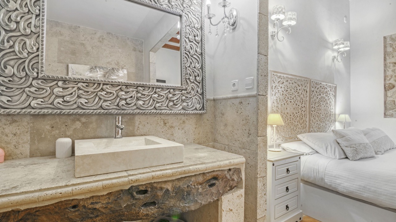 Photo of Bathroom in Jalon