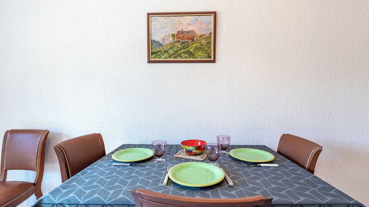 Photo of Others in Thones