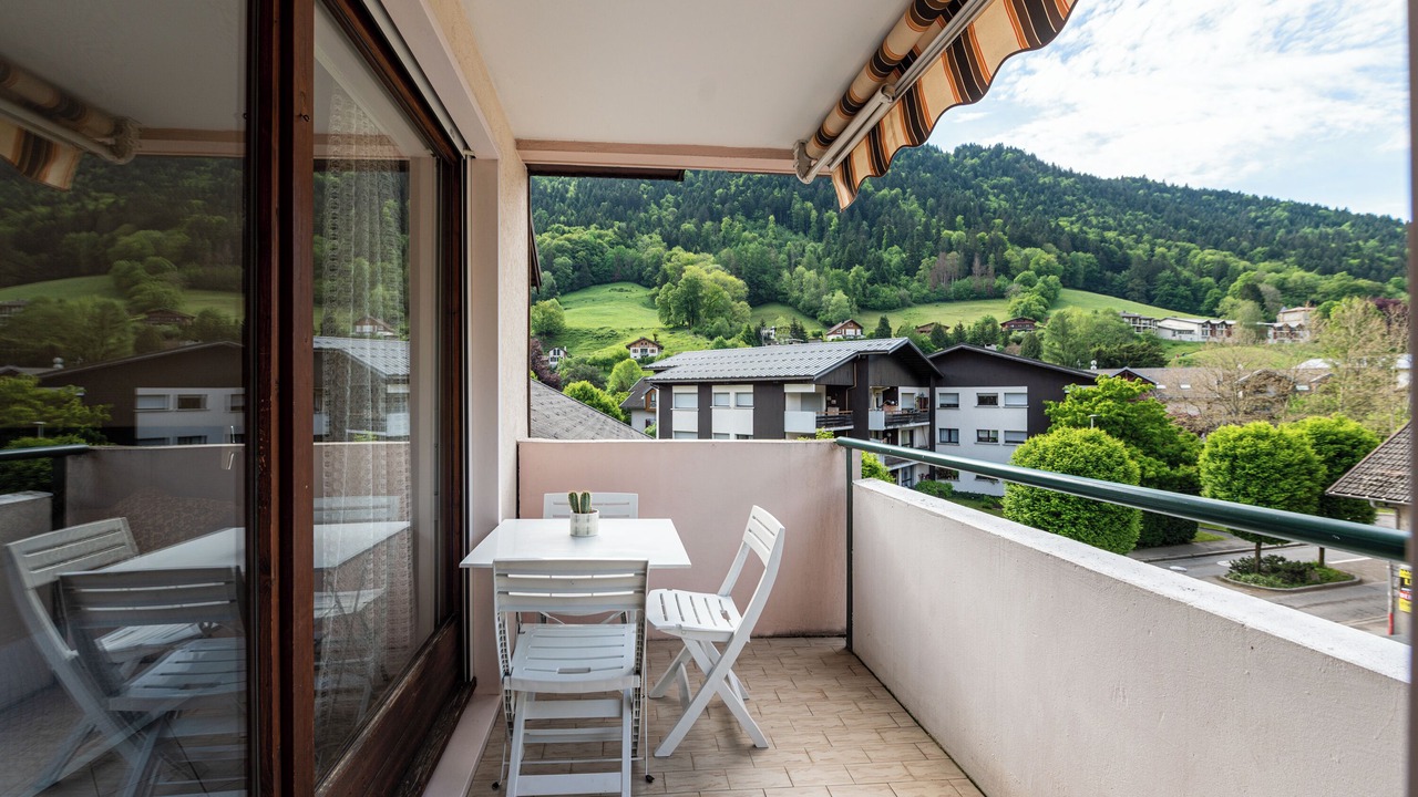 Photo of Outdoor in Thones