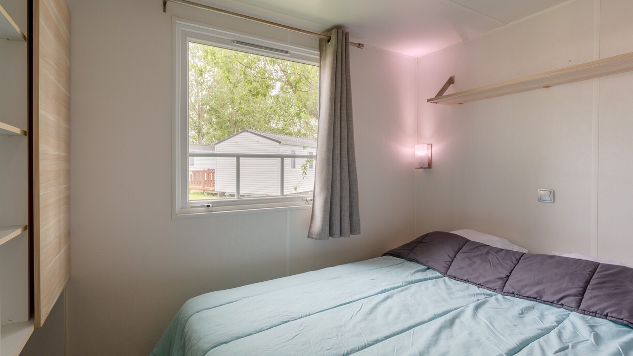 Photo of Bedroom in Angles