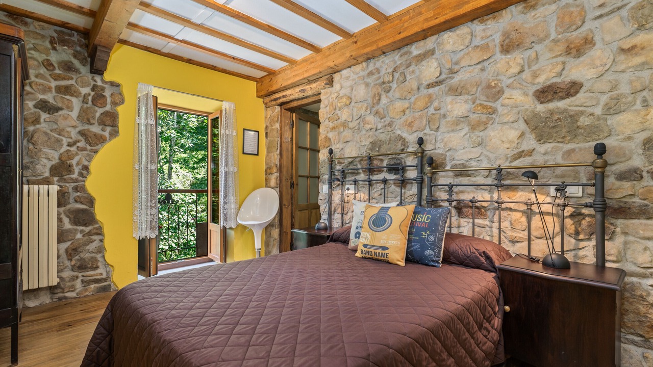 Photo of Bedroom in Cardes
