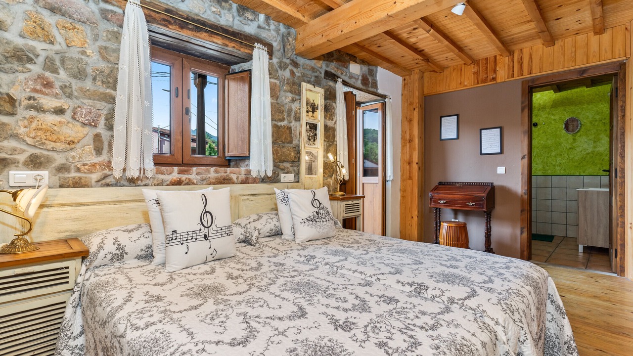 Photo of Bedroom in Cardes