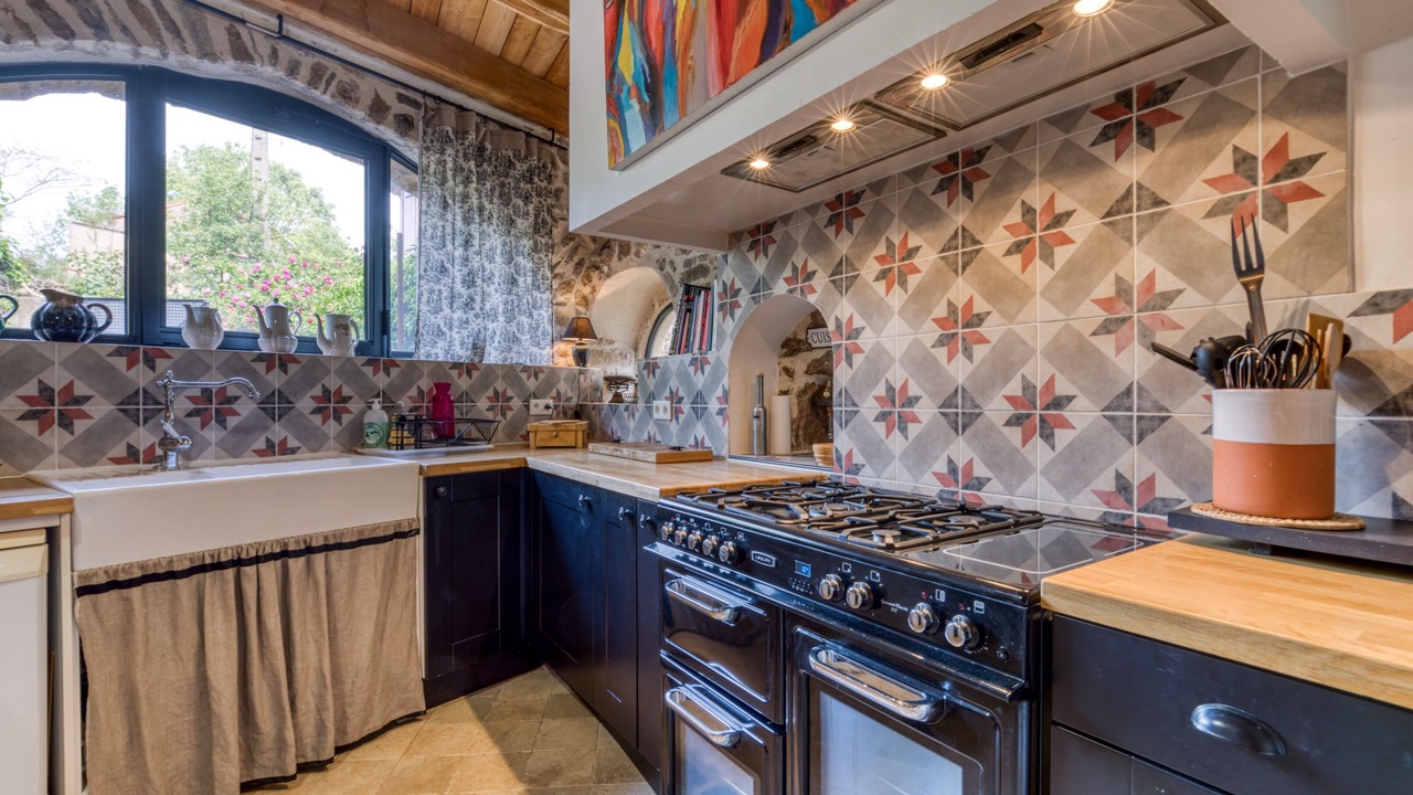 Photo of Kitchen in La Tour-Sur-Orb