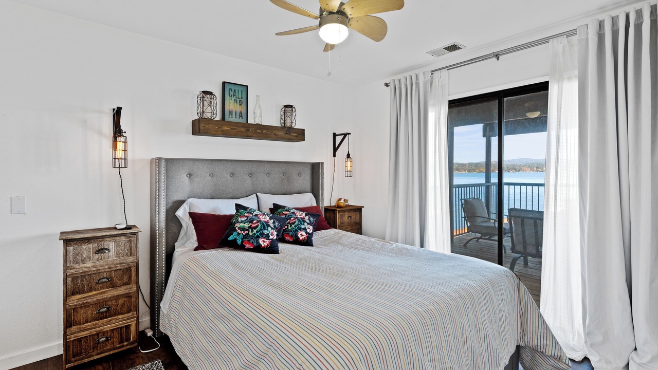 Photo of Bedroom in Lower Lake