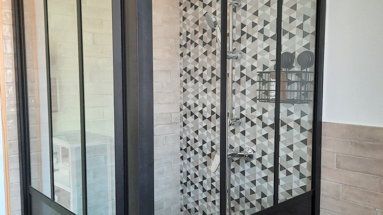 Photo of Bathroom in Cuers