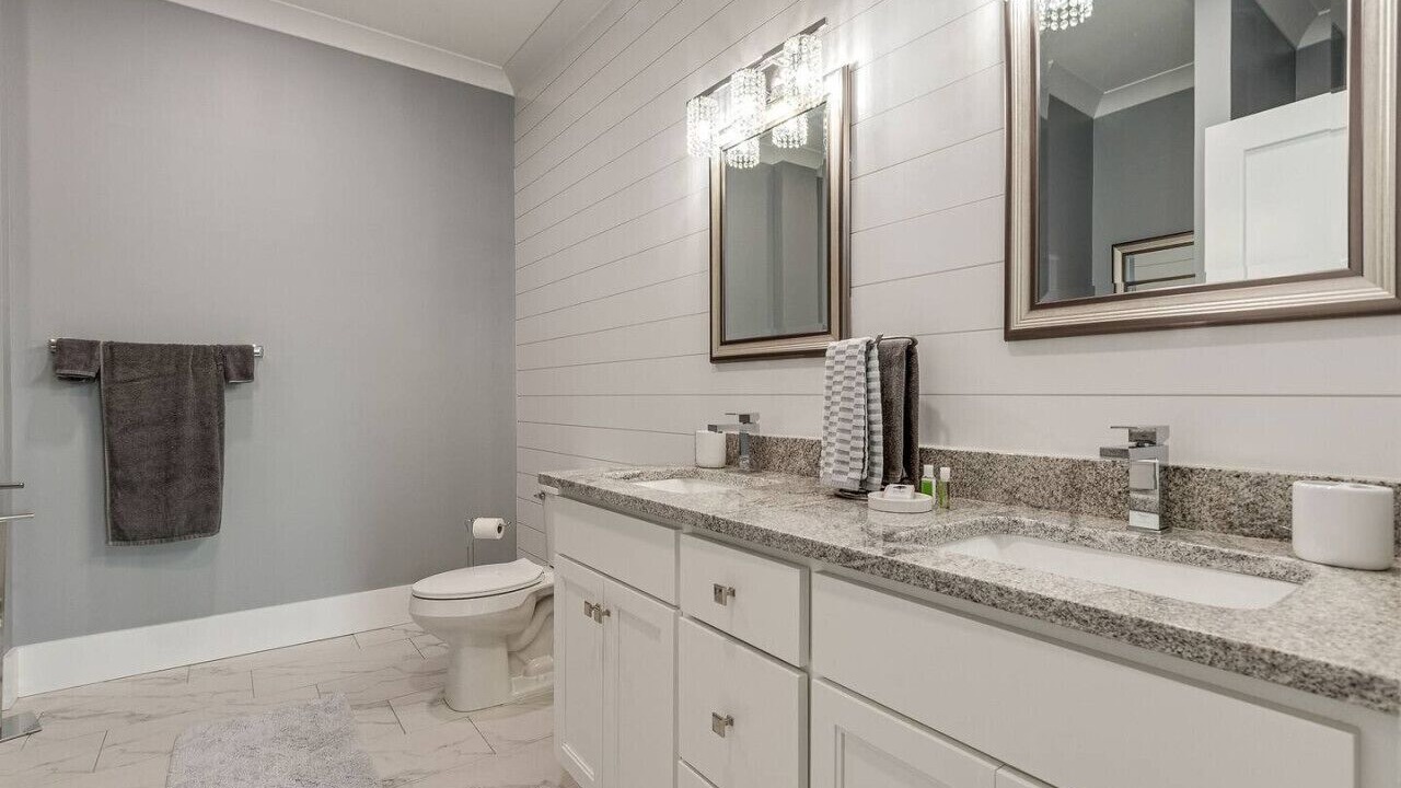 Photo of Bathroom in Smithville