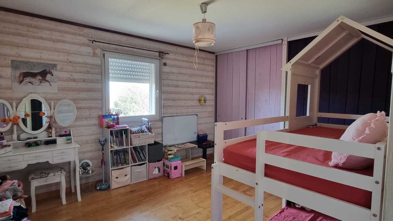 Photo of Bedroom in Montesquieu-des-Alberes