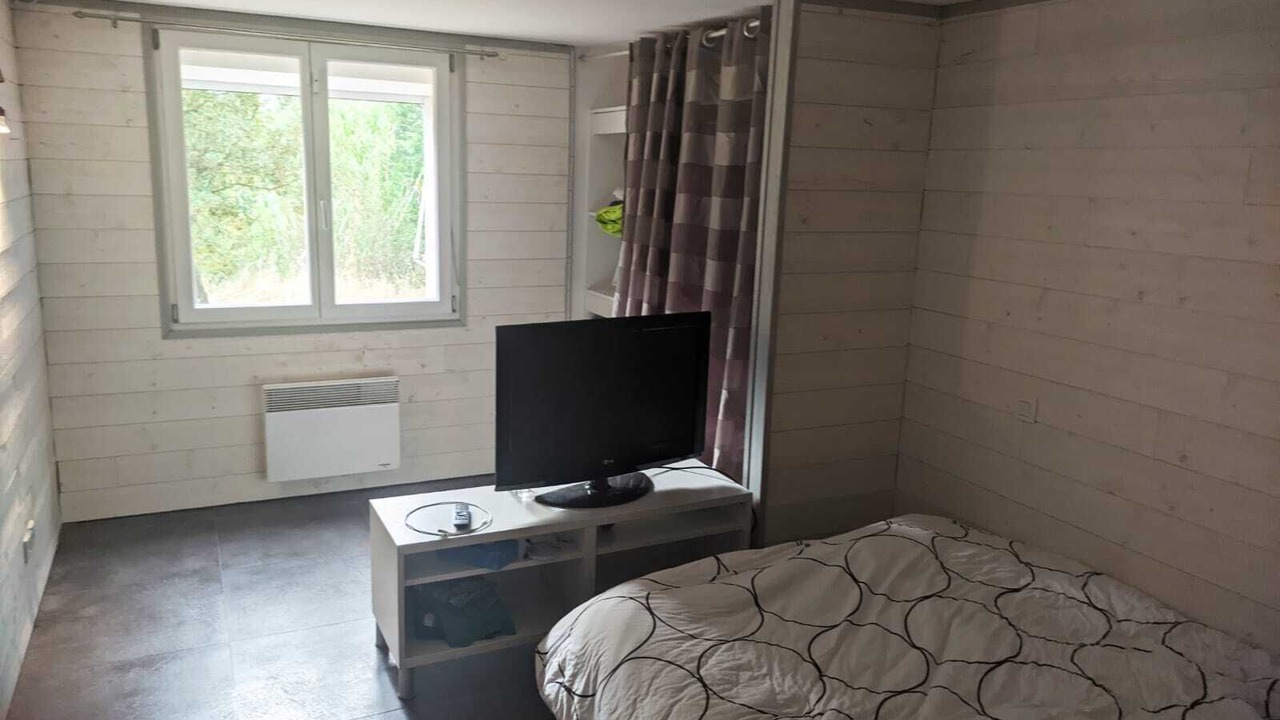 Photo of Bedroom in Montesquieu-des-Alberes