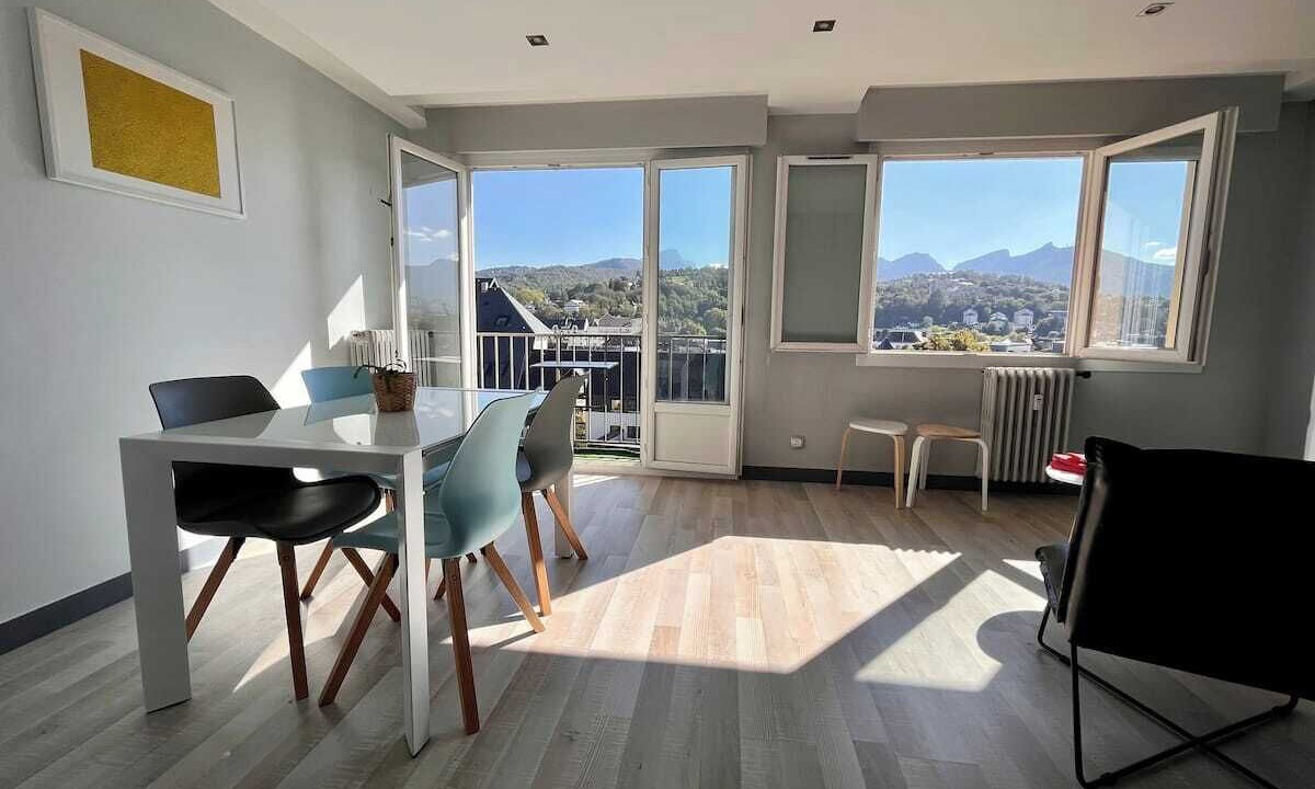 Photo of Others in Chambery