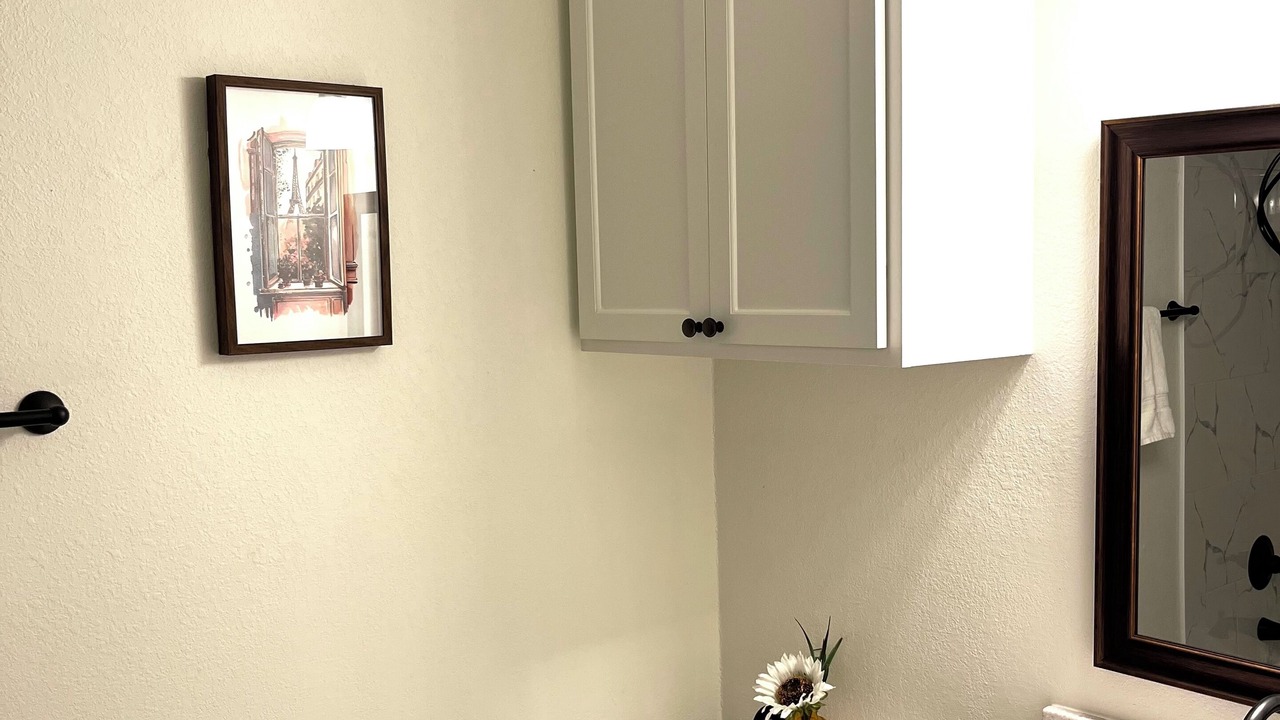 Photo of Bathroom in Wheeler Ridge