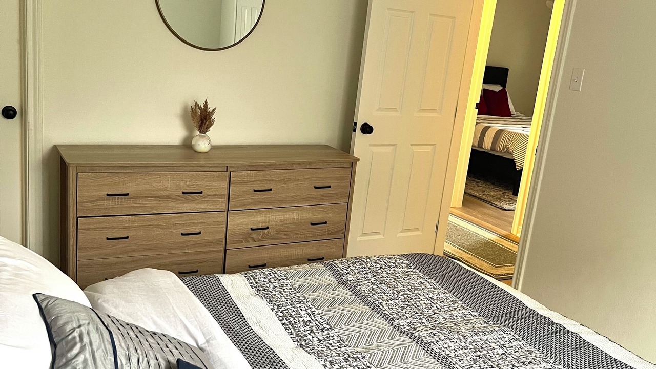 Photo of Bedroom in Wheeler Ridge