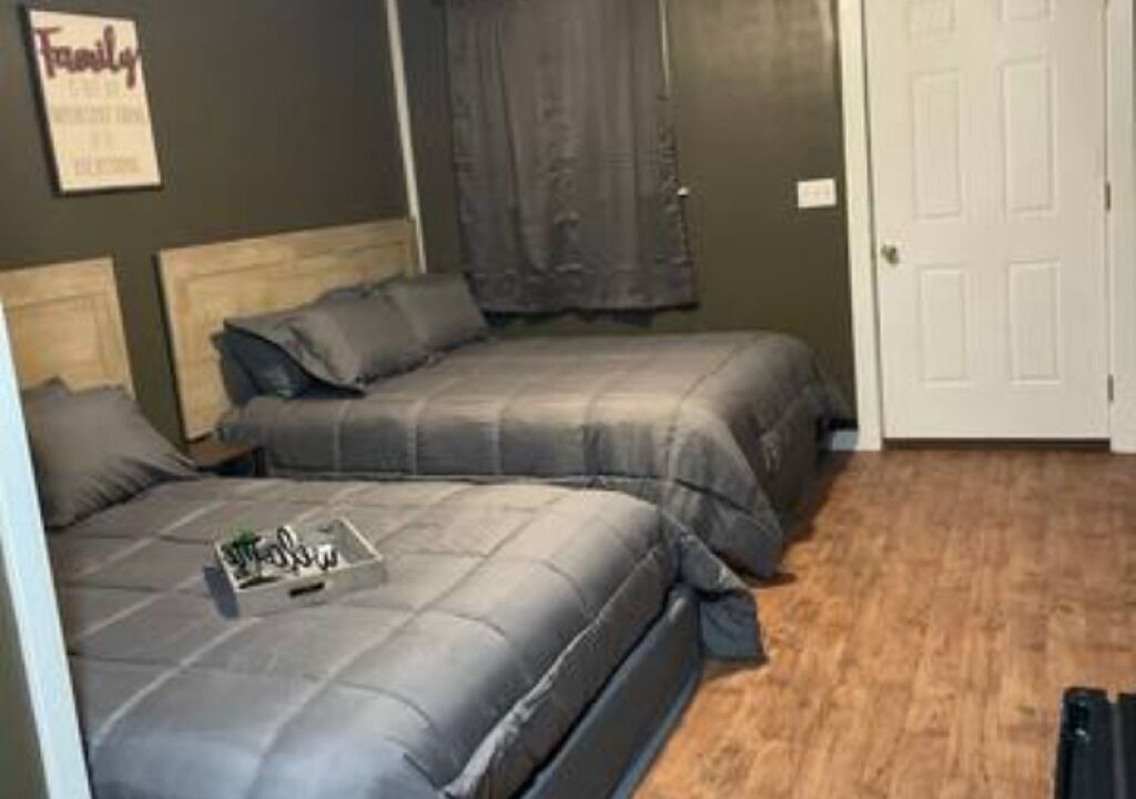 Photo of Bedroom in Eminence