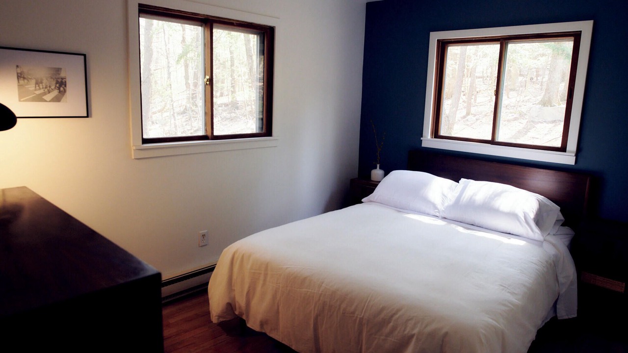 Photo of Bedroom in Woodridge