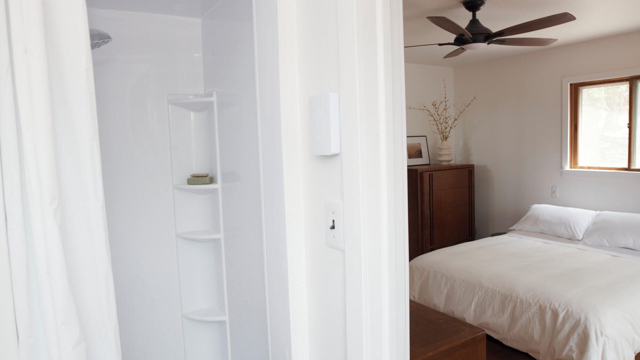 Photo of Bedroom in Woodridge