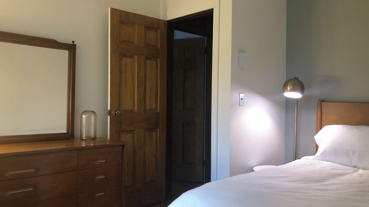 Photo of Bedroom in Woodridge