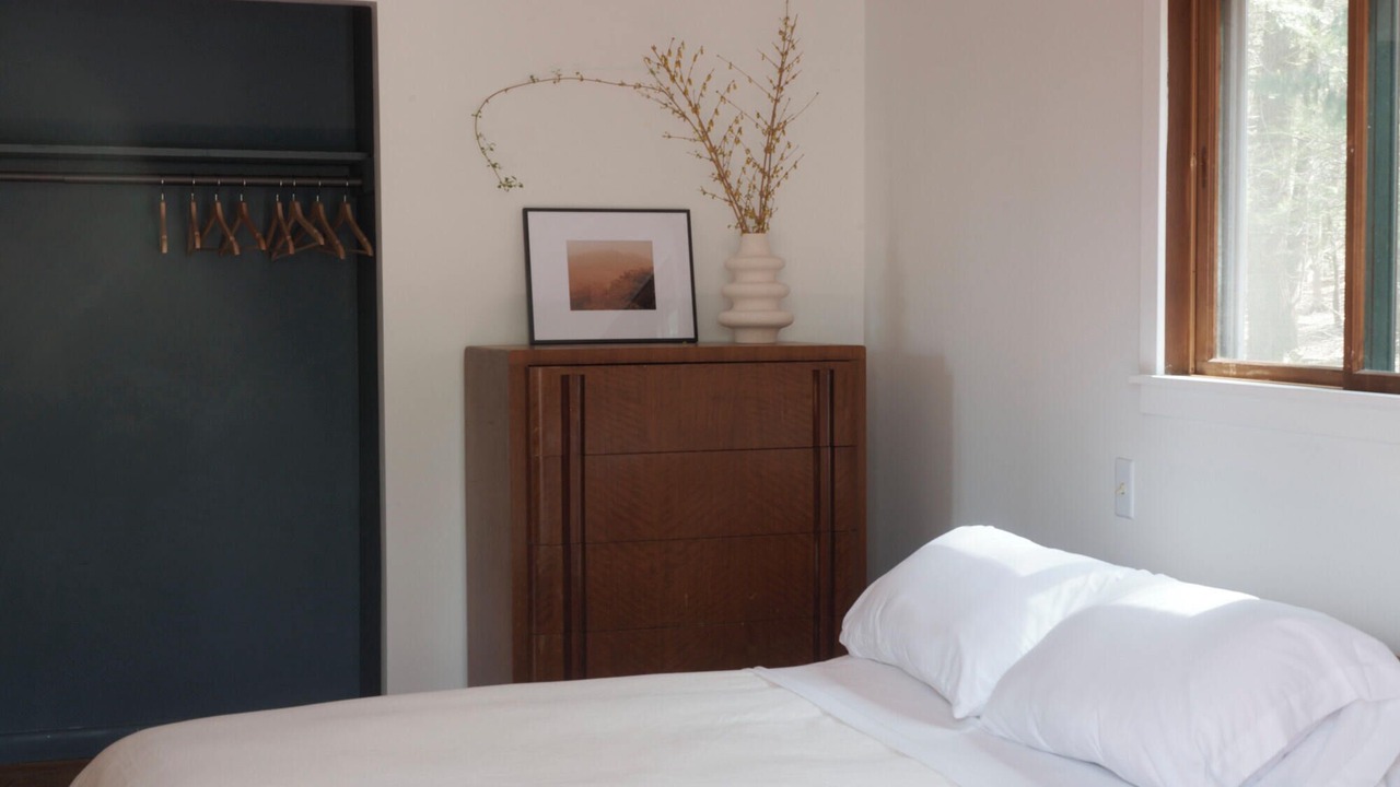 Photo of Bedroom in Woodridge