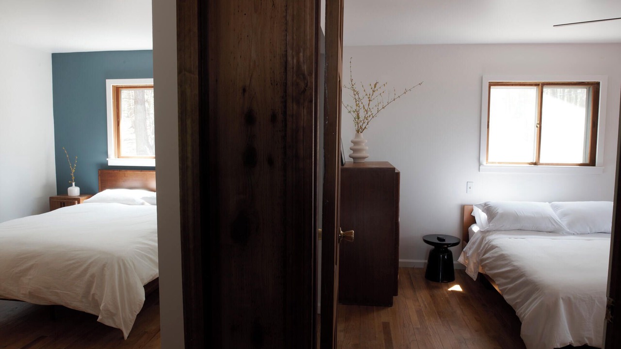 Photo of Bedroom in Woodridge