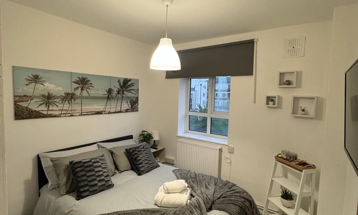 Photo of Bedroom in Bromley South