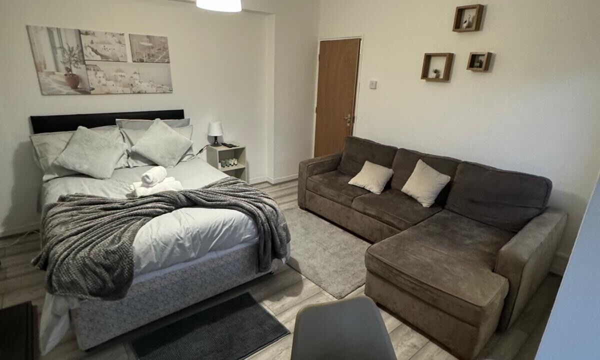 Photo of Livingroom in Bromley South